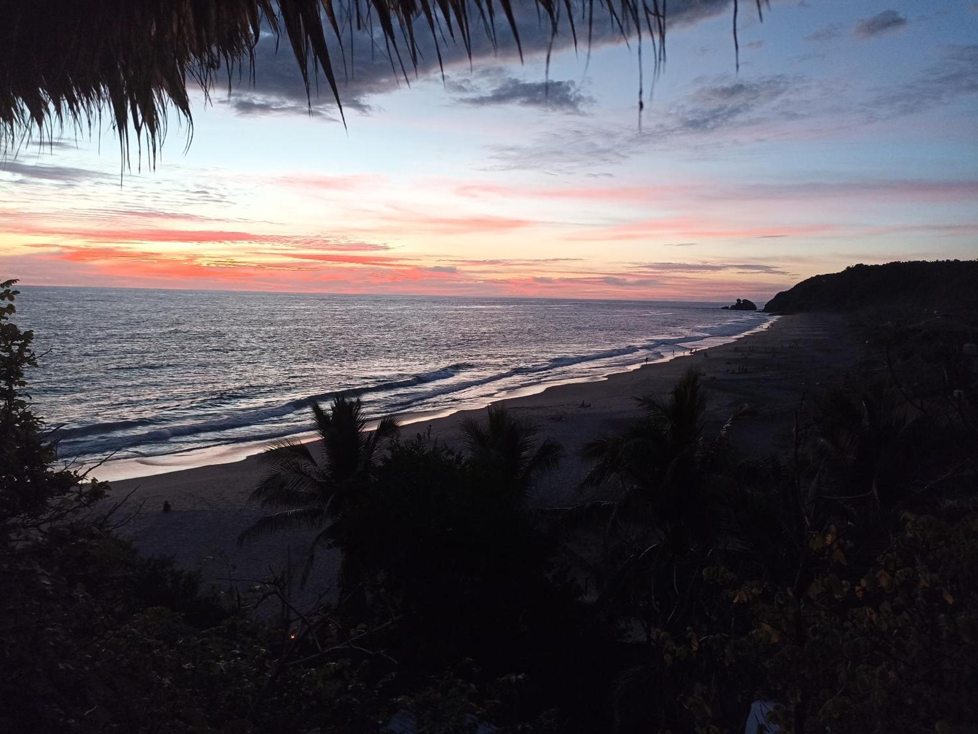 Punta Sur, Frente Al Mar Y El Atardecer Hotel Mazunte Ngoại thất bức ảnh